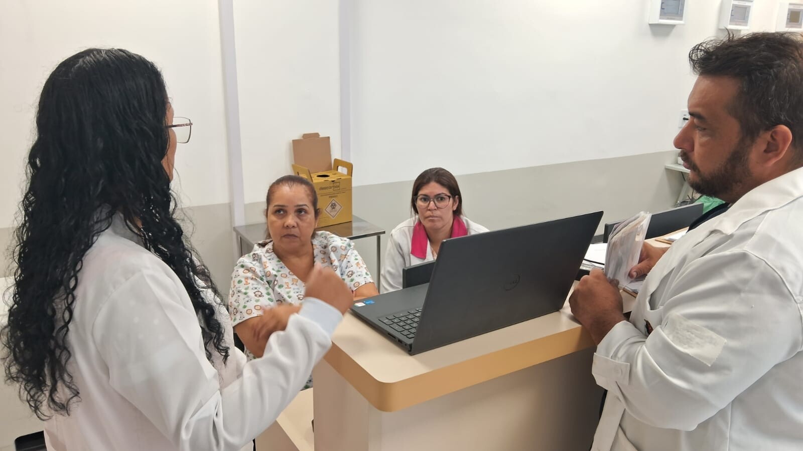 hmsa-reforca-orientacoes-sobre-controle-de-infeccoes-e-vigilancia-epidemiologica-junto-a-equipe-assistencial